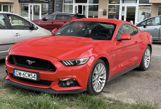 Ford Mustang GT 2015