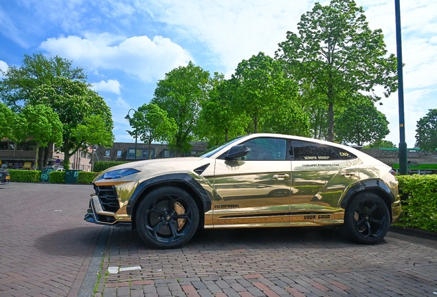 Lamborghini Urus Nero Design