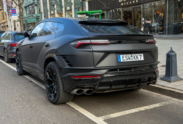 Lamborghini Urus S