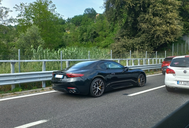 Maserati GranTurismo Modena