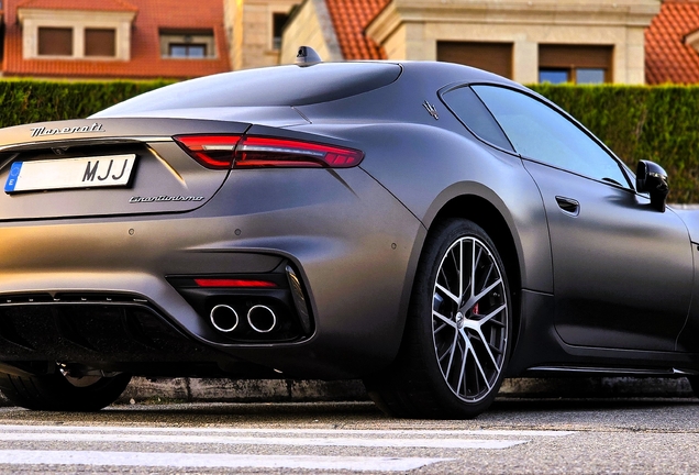 Maserati GranTurismo Trofeo
