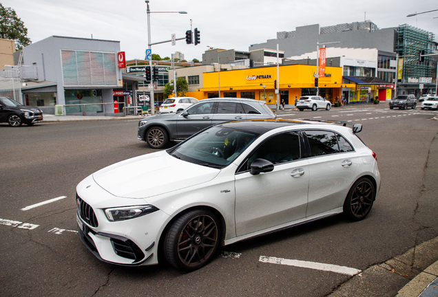 Mercedes-AMG A 45 S W177
