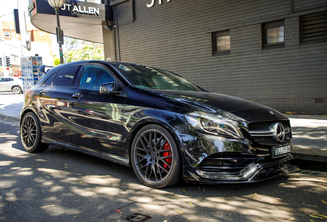 Mercedes-AMG A 45 W176 2015