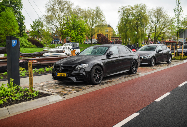 Mercedes-AMG E 63 S W213