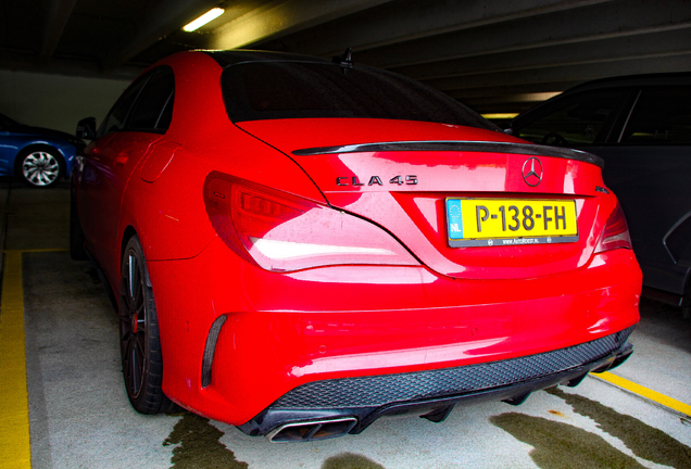 Mercedes-Benz CLA 45 AMG C117
