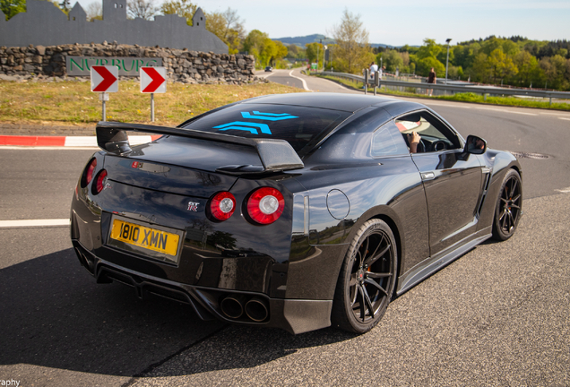 Nissan GT-R 2011