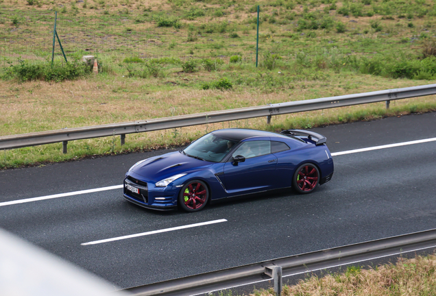Nissan GT-R 2013