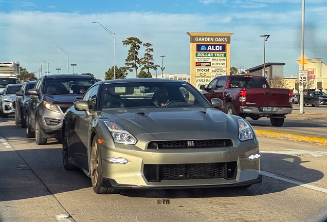 Nissan GT-R 2024 T-Spec