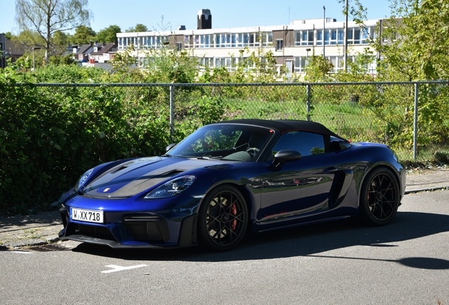 Porsche 718 Spyder RS Weissach Package