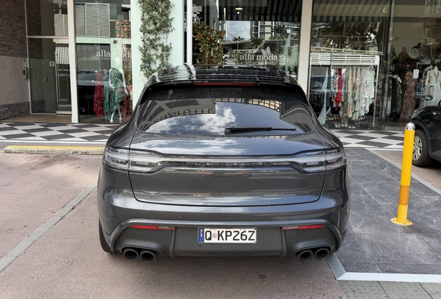 Porsche 95B Macan GTS MkIII