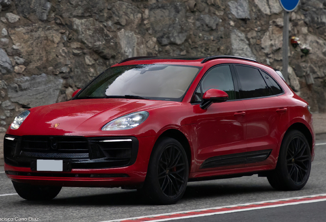 Porsche 95B Macan GTS MkIII