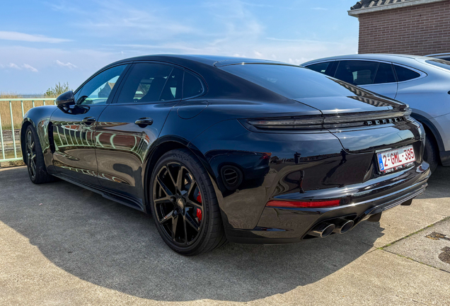 Porsche 972 Panamera Turbo E-Hybrid