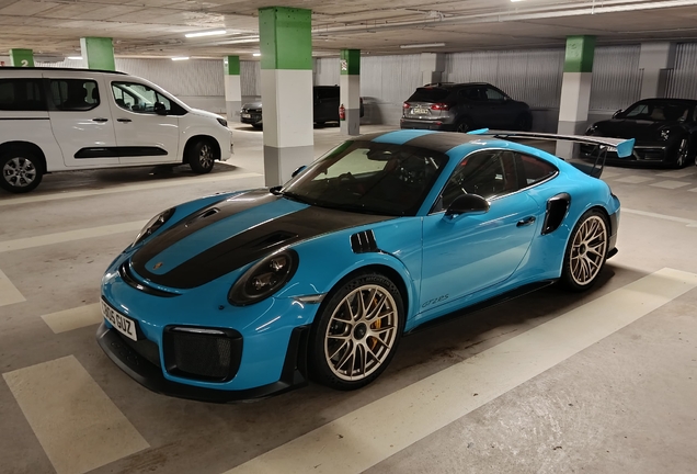 Porsche 991 GT2 RS Weissach Package