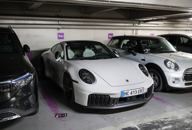 Porsche 992 Carrera GTS MkII