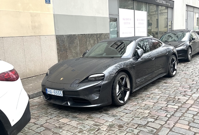 Porsche Taycan Turbo MkI