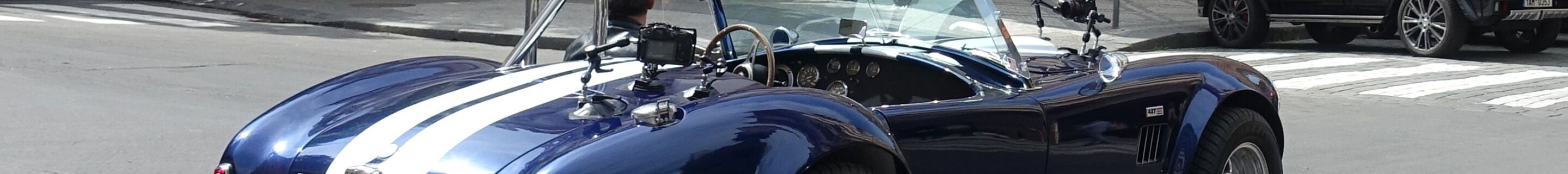 AC Cobra 427