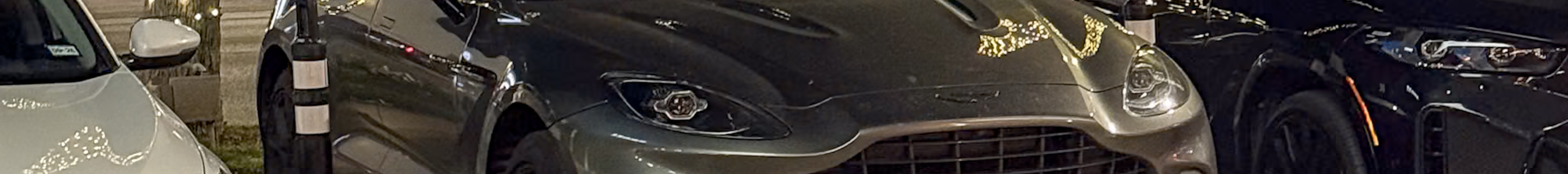 Aston Martin DBX