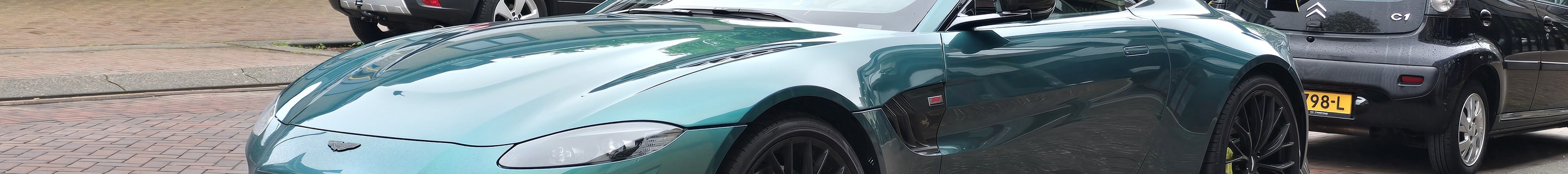 Aston Martin V8 Vantage Formula 1 Edition