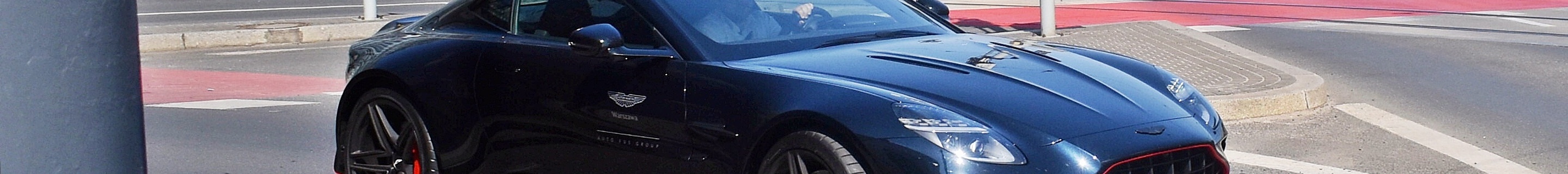 Aston Martin Vantage 2024