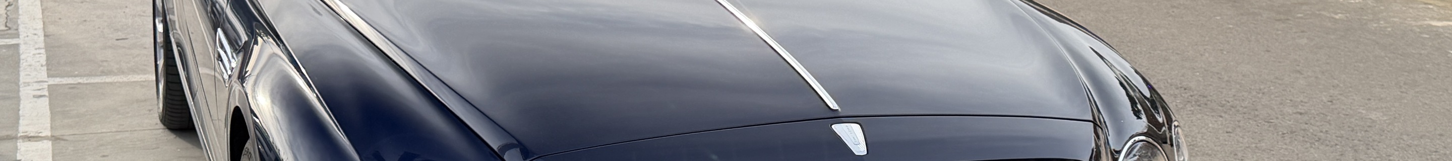 Bentley Flying Spur Azure 2025