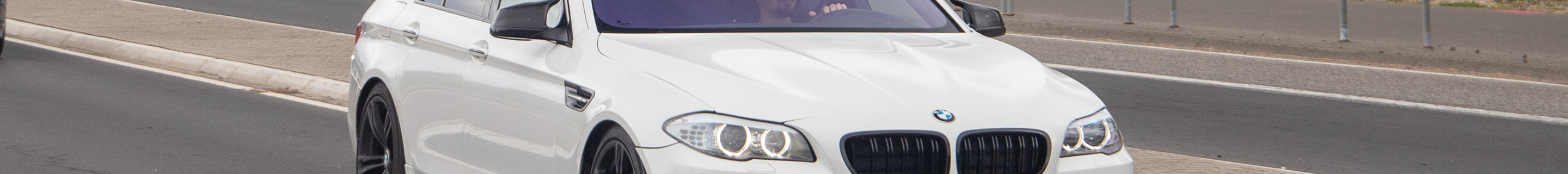 BMW M5 F10 2011