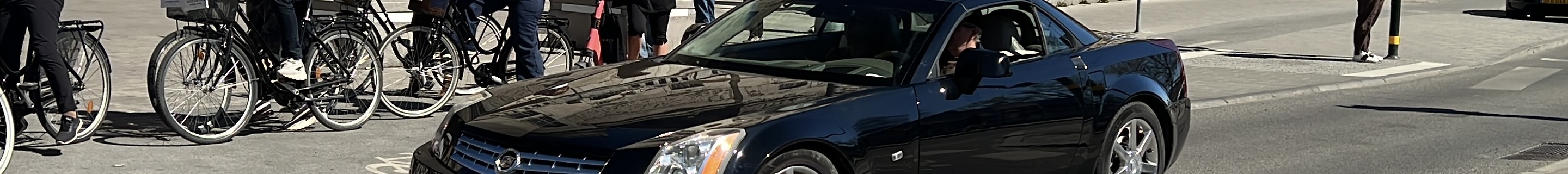 Cadillac XLR