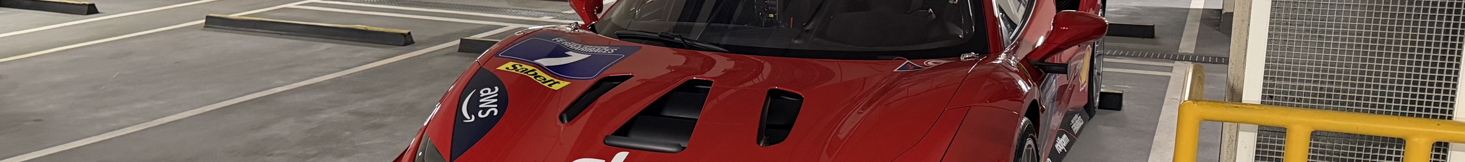 Ferrari 488 Challenge EVO