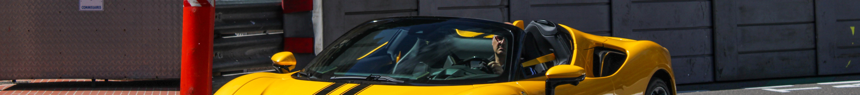 Ferrari SF90 Spider