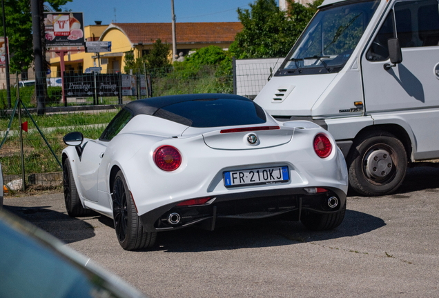 Alfa Romeo 4C Coupé