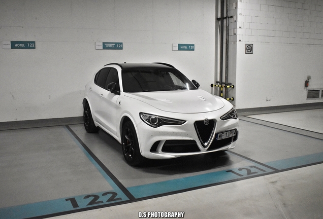 Alfa Romeo Stelvio Quadrifoglio 2020