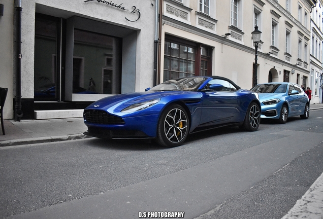 Aston Martin DB11 V8 Volante