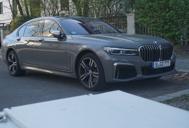 BMW M760Li xDrive 2019
