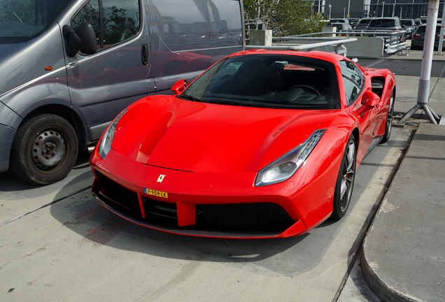Ferrari 488 Spider