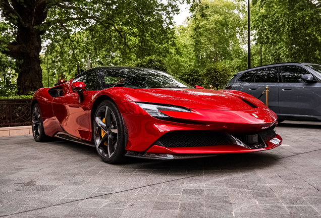 Ferrari SF90 Spider