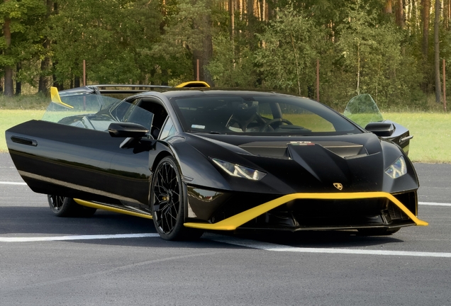 Lamborghini Huracán LP640-2 STO
