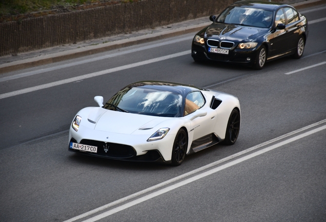 Maserati MC20