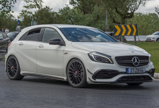 Mercedes-AMG A 45 W176 2015