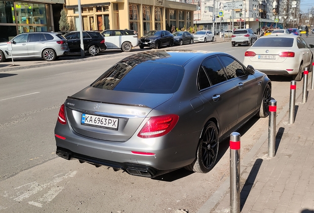 Mercedes-AMG E 63 S W213 Edition 1
