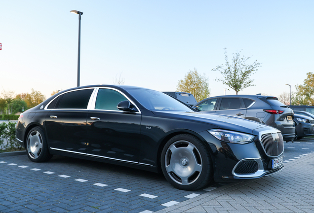Mercedes-Maybach S 680 X223