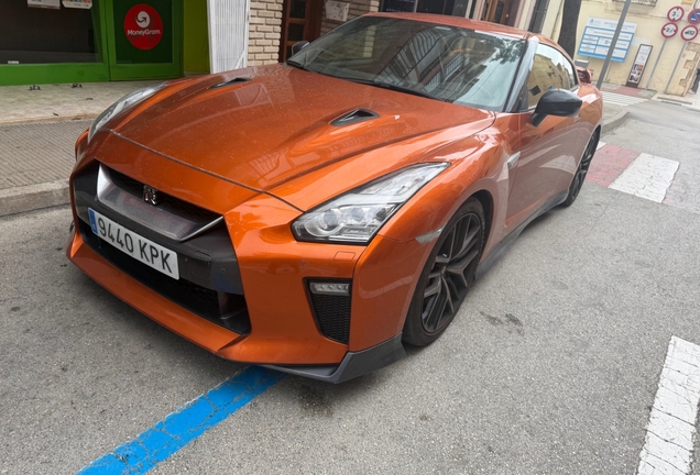 Nissan GT-R 2017