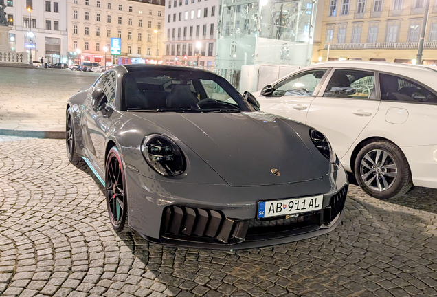Porsche 992 Carrera 4 GTS MkII