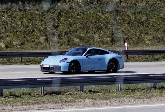 Porsche 992 Carrera 4 GTS MkII