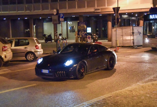 Porsche 992 Carrera 4 GTS MkII