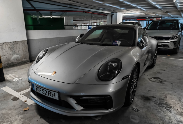 Porsche 992 Carrera 4S MkI