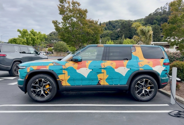 Rivian R2