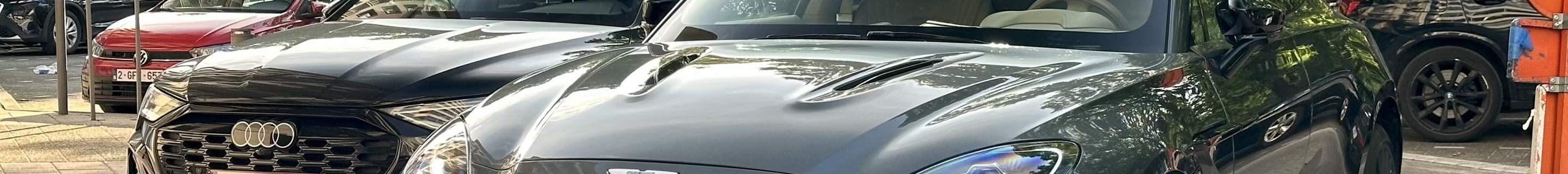Aston Martin DBX