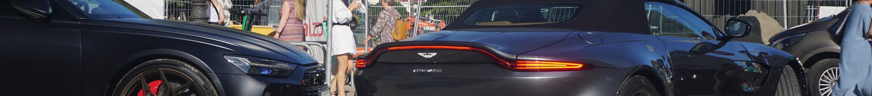 Aston Martin V8 Vantage Roadster 2020