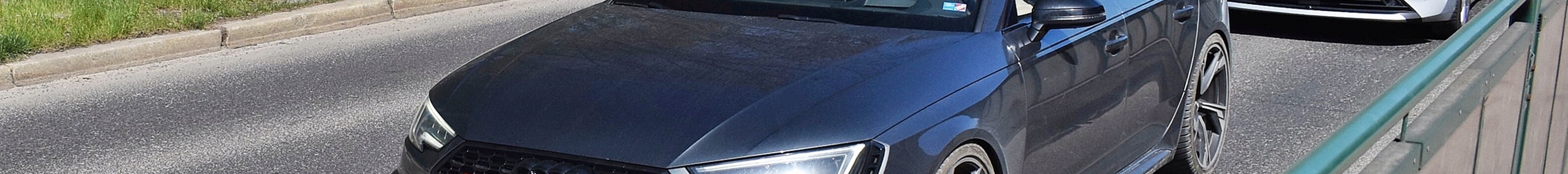 Audi RS4 Avant B9