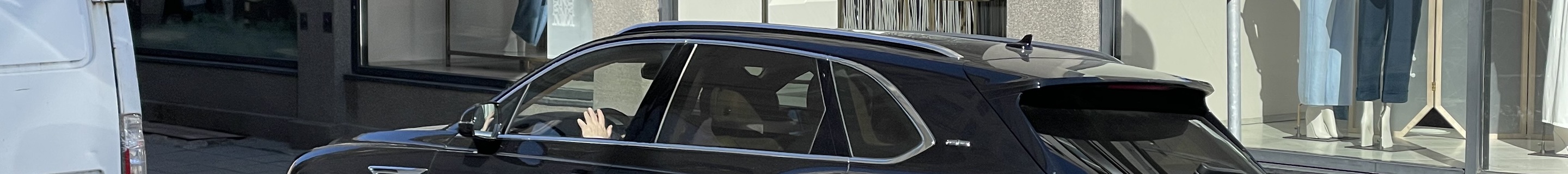 Bentley Bentayga V8 2021 First Edition