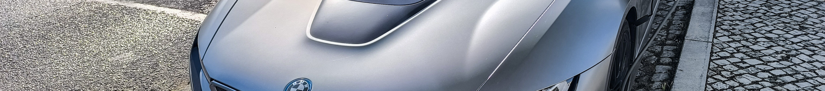 BMW i8 Roadster